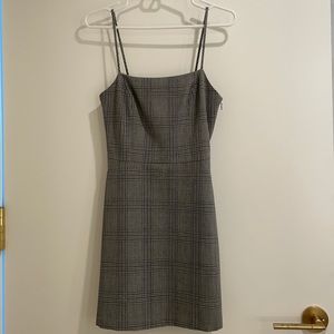 Aritzia Wilfred Isabelle dress